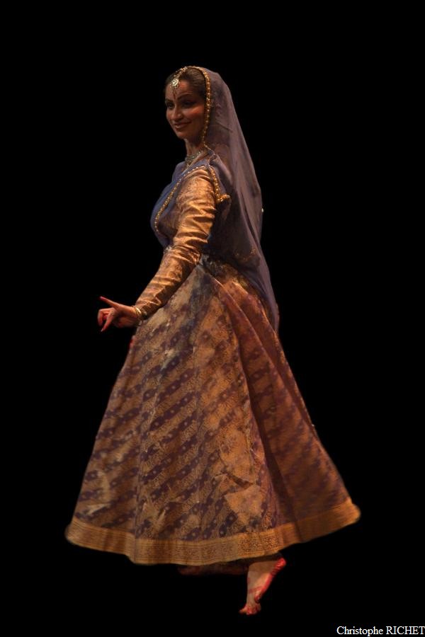 ../gallery/Gallery/SHARMILA conservatoir (96)_1.jpg